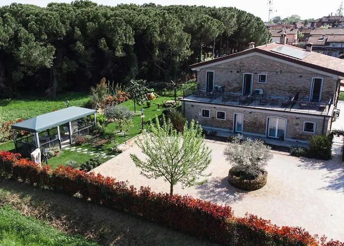 La Pineta Del Borgo Guest house 3*