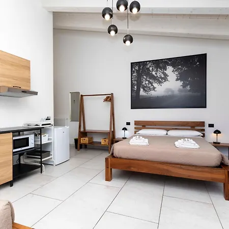 招待所 La Pineta Del Borgo 3*